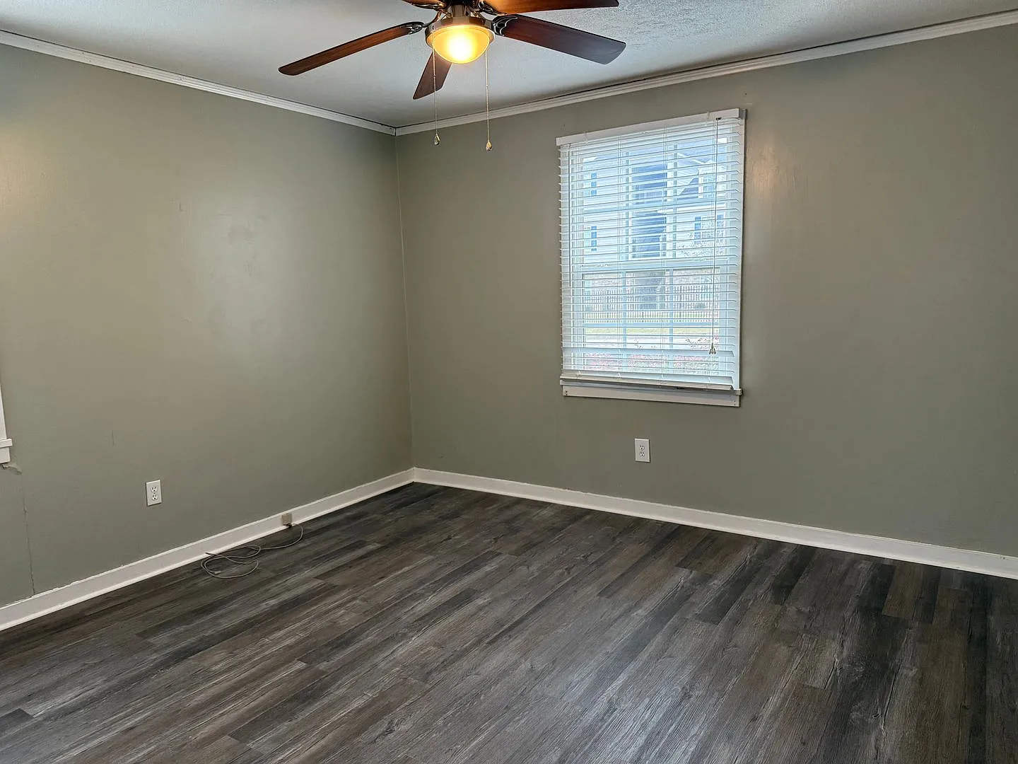 Charming 3BR/1BA Valdosta Home Near VSU Move-In Ready! — Photo 4