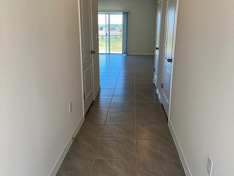 1423 Plank Pl — Photo 4