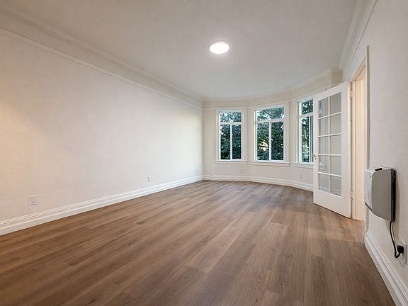 2nd image of 464 43rd Ave #304
