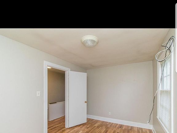 3rd image of 305 Hillsboro Ave