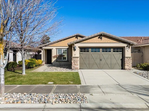 2326 Shadow Berry Dr, Manteca, CA 95336