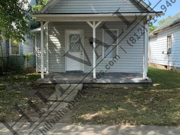 620 N 13 1/2 St, Terre Haute, IN 47807