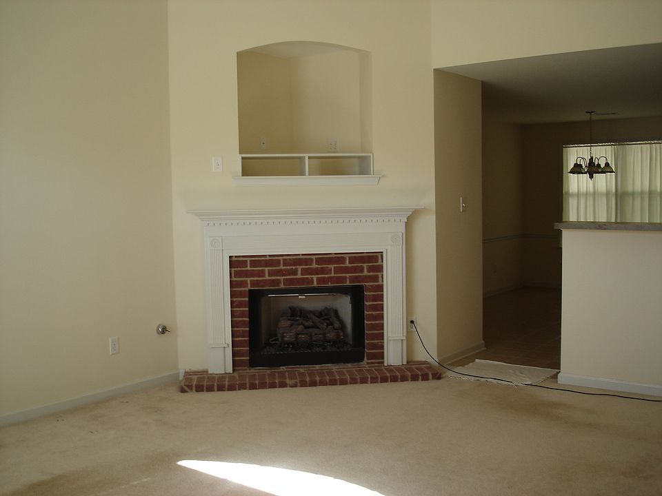 2nd image of 1295 Appling Rd
