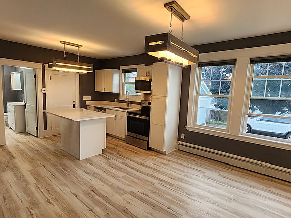 4th image of 25 Rita St Floor 1