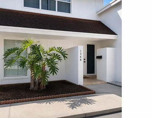 1368 Seaview Photo 1