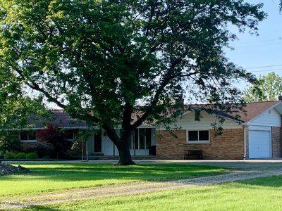 6270 Lindsey Rd, China, MI, 48054