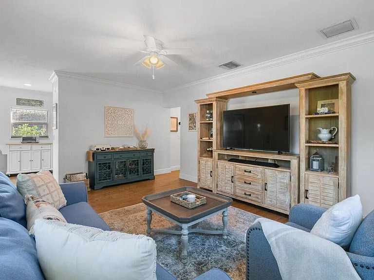 444 Zephyr Way — Photo 8