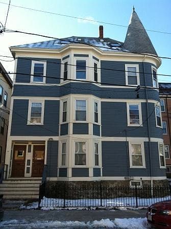 2nd image of 91 Calumet St #2B