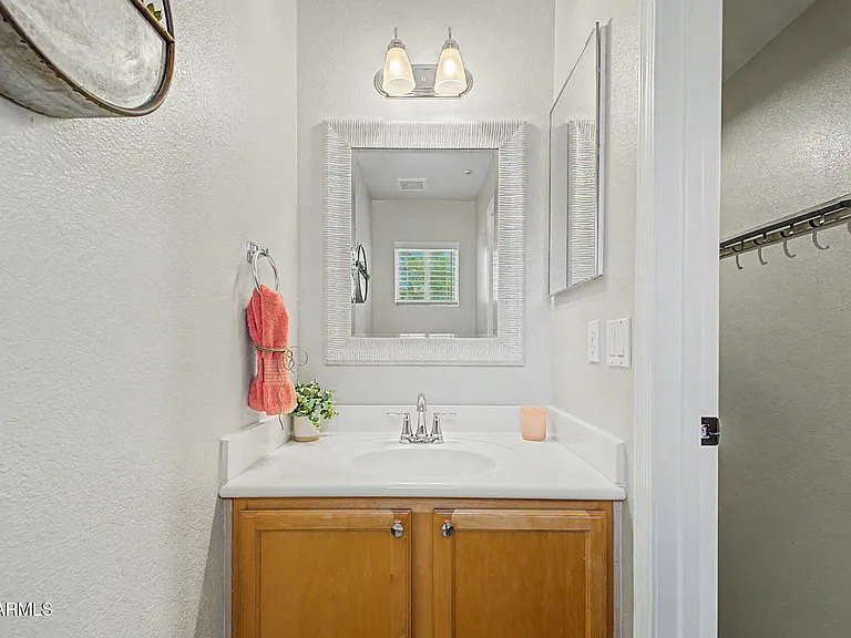 15550 N Frank Lloyd Wright Blvd #1015 — Photo 15
