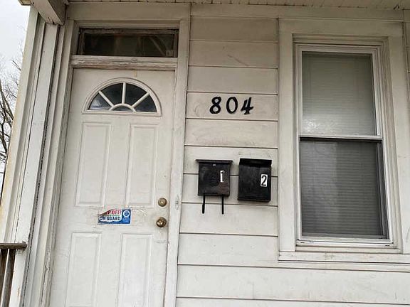 3rd image of 804 W Route 130