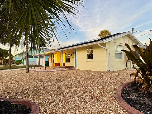2nd image of 1695 Gulf Blvd