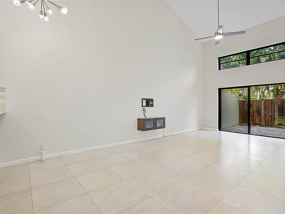 4th image of 2800 S Oakland Forest Drive #2301