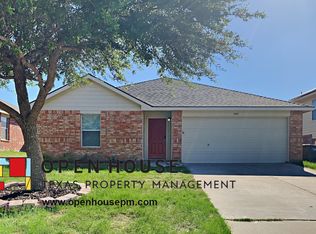 4941 Water Ridge Ln, Fort Worth, TX 76179