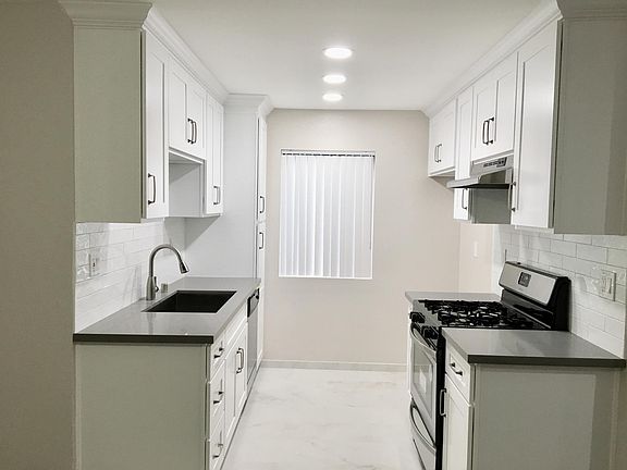 4th image of 626 E Verdugo Ave APT F
