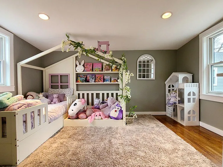 25 Burdette Ave — Photo 11