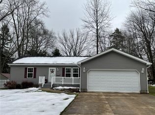 3201 Spruce Dr, Erie, PA 16506