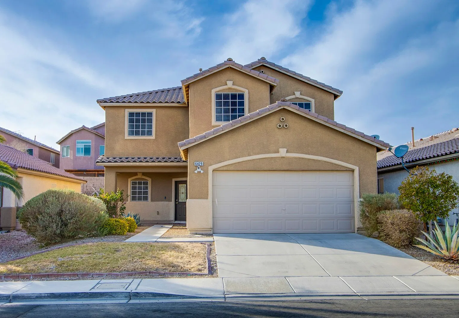 6429 North Corrie Canyon Street — Photo 1