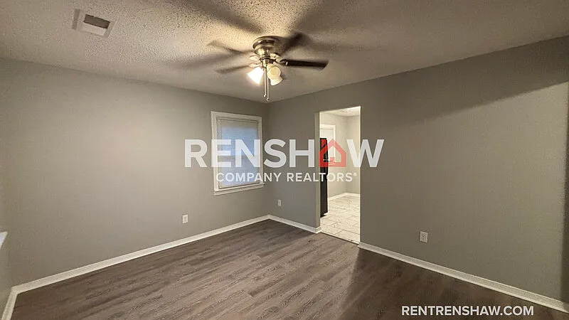 1 bed, 1.0 bath, 500 sqft, $918 — Photo 3