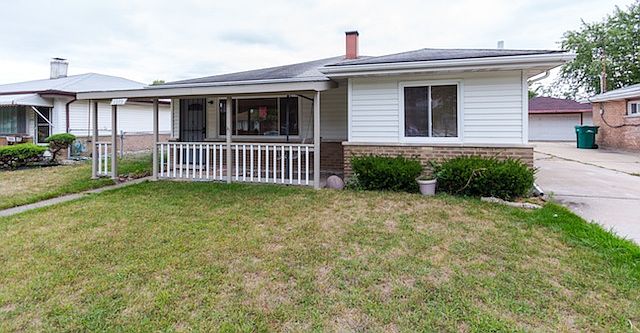 1st image of 1379 Balmoral Ave