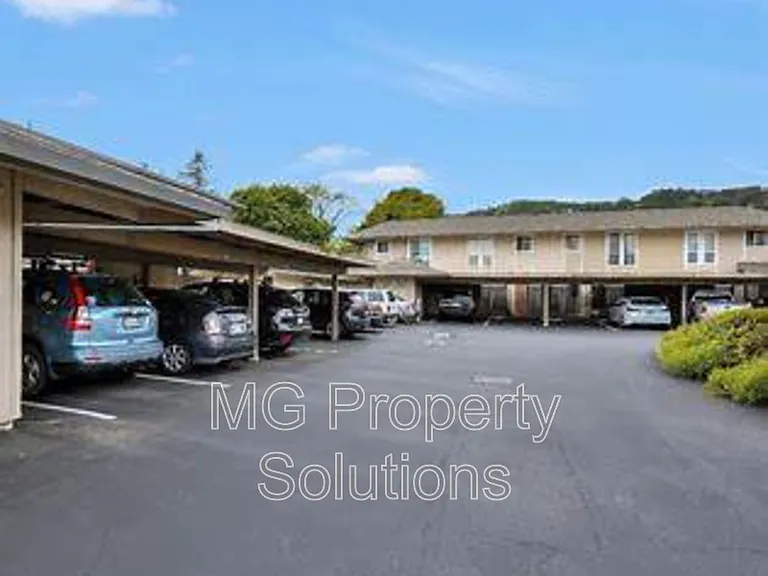 55 Roundtree Blvd #1 — Photo 8
