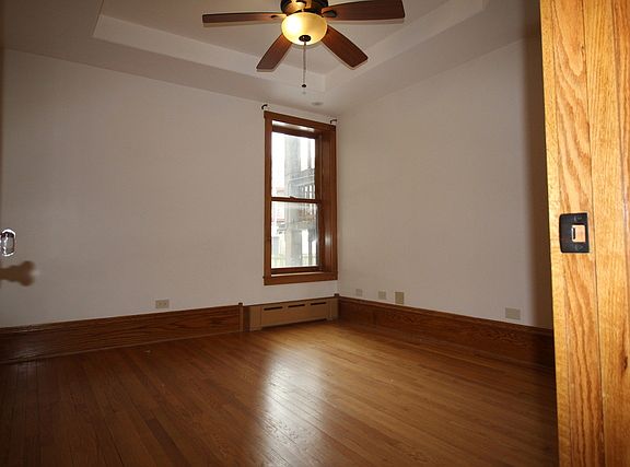 5th image of 7716 N Ashland Ave #2