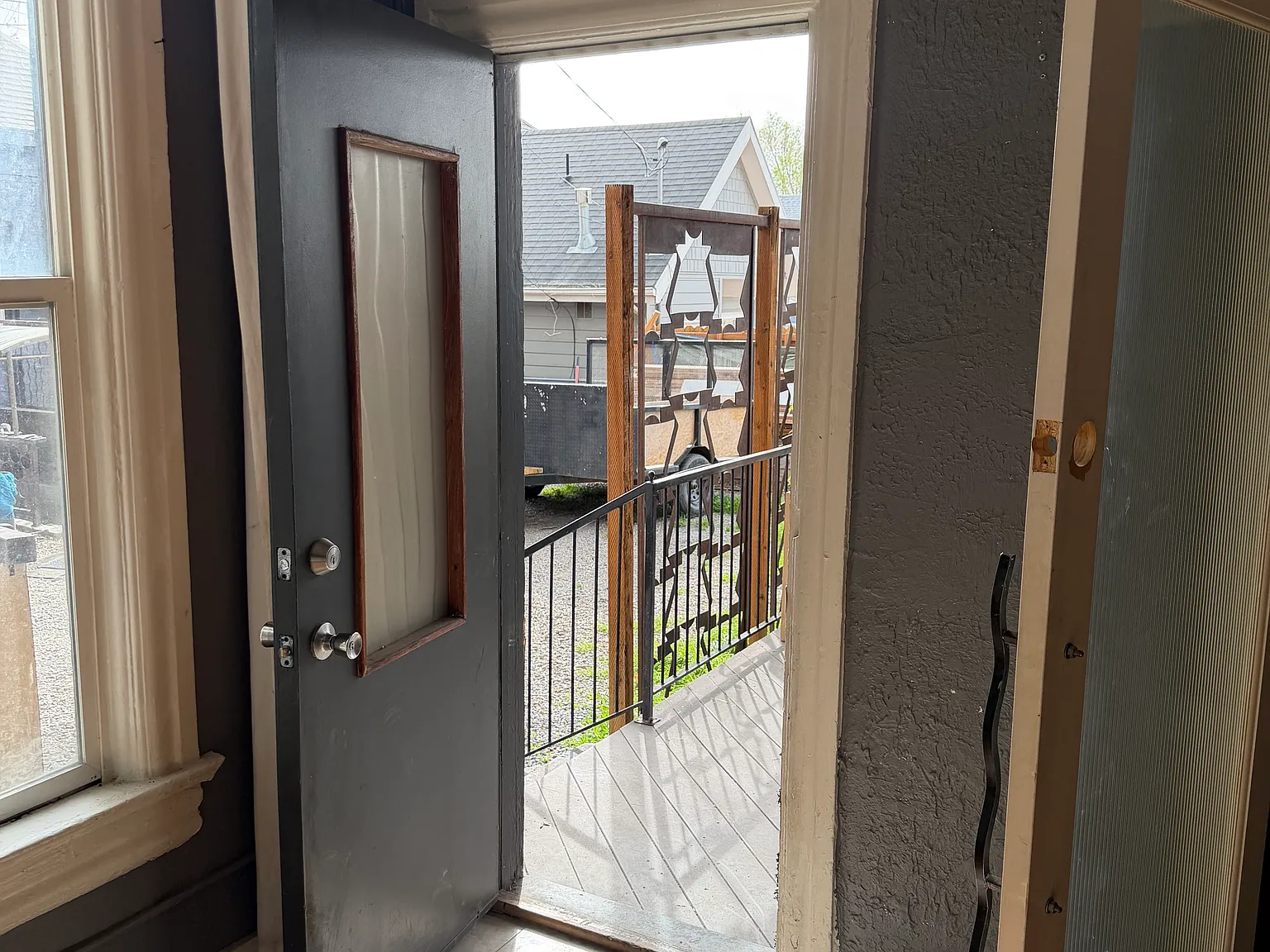Studio, 600 sqft, $1,200 — Photo 2