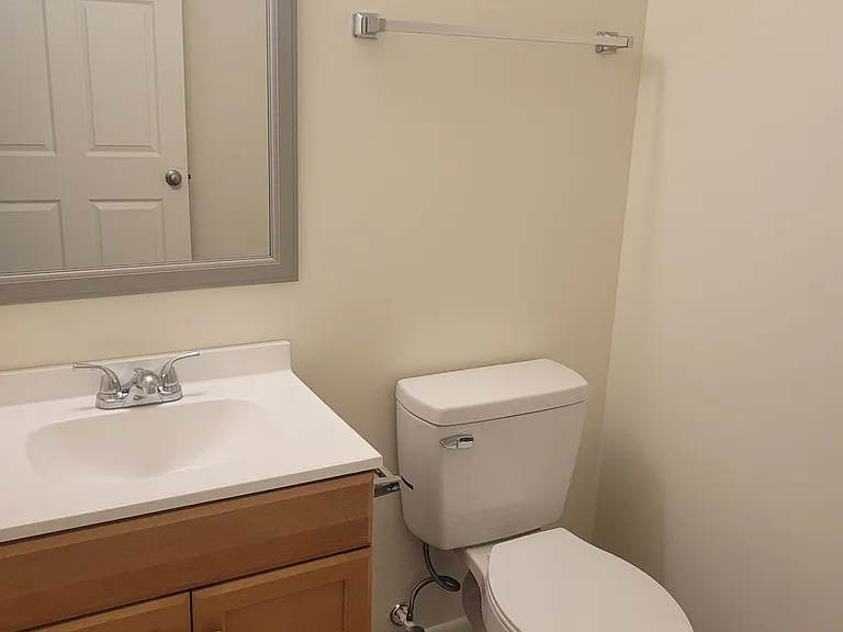 100 Sterling Hills Dr — Photo 26