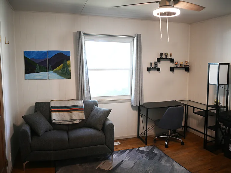 525 Warren Ave — Photo 14