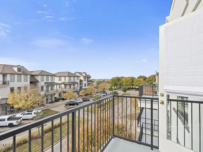 200 Prescott Blvd #300 — Photo 13