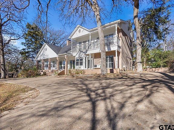 3rd image of 519 Hideaway Ln E