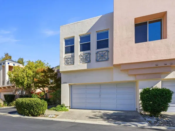 794 Lakeshore Dr, Redwood City, CA 94065