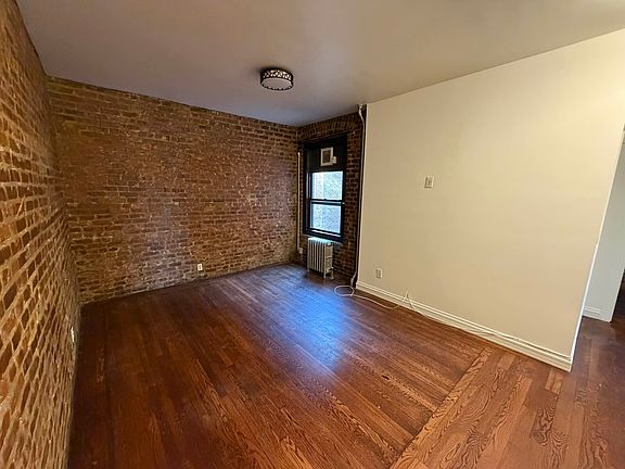 4th image of 3765 18th Ave APT A14