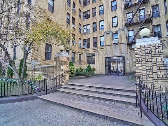 2nd image of 1610 Avenue P APT 1A