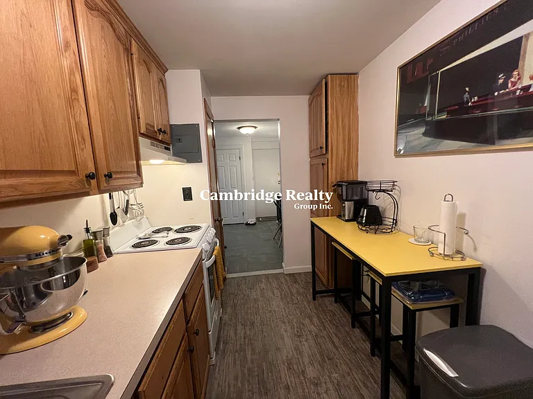 32 Chester St #2 — Photo 6