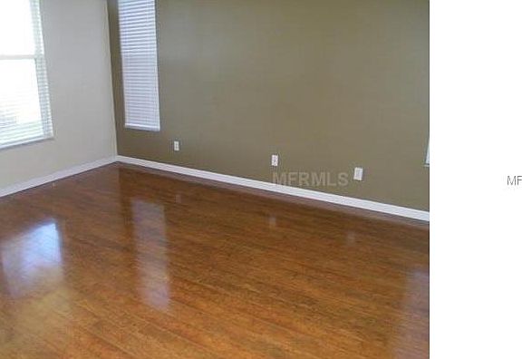 3rd image of 4979 Oldham St