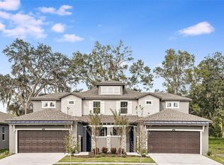 328 Villa Corte Dr, Lutz, FL 33549