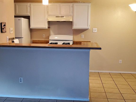 5th image of 1130 Orchard Park Cir