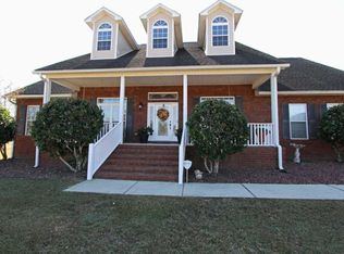 599 Pinebrook Cir, Cantonment, FL 32533