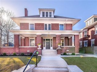 2750 Charlotte St, Kansas City, MO 64109