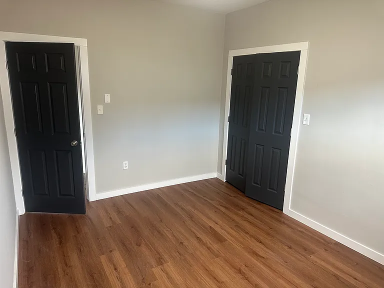 2209 Ash St — Photo 7