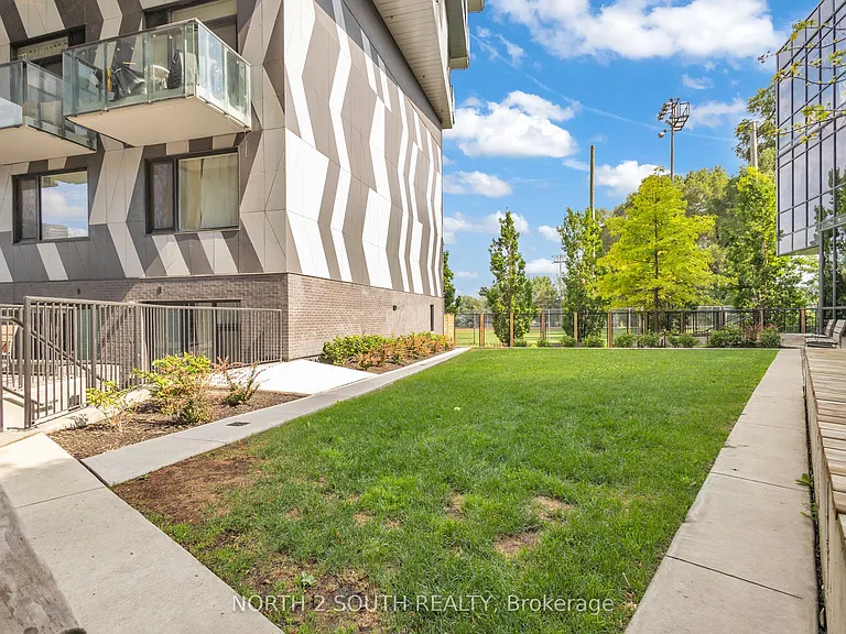 138 Saint Helens Ave #606 — Photo 32
