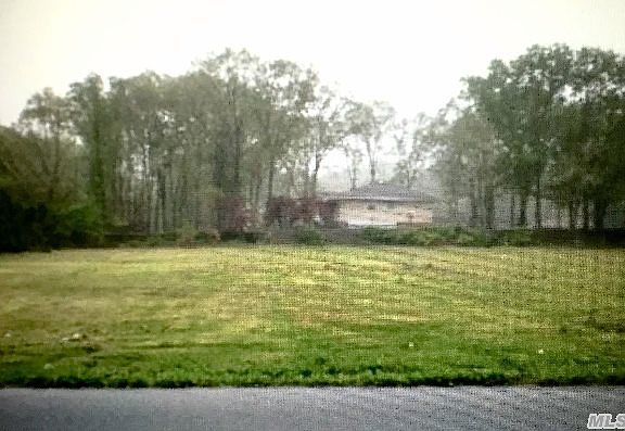 5th image of 1073 Westminster Ave
