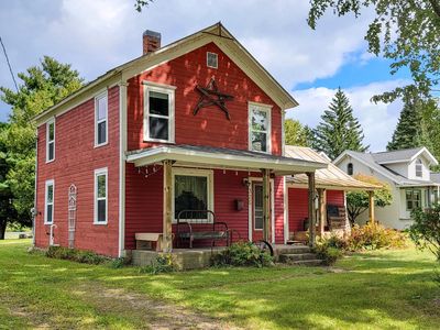 325 Water St, Iola, WI, 54945