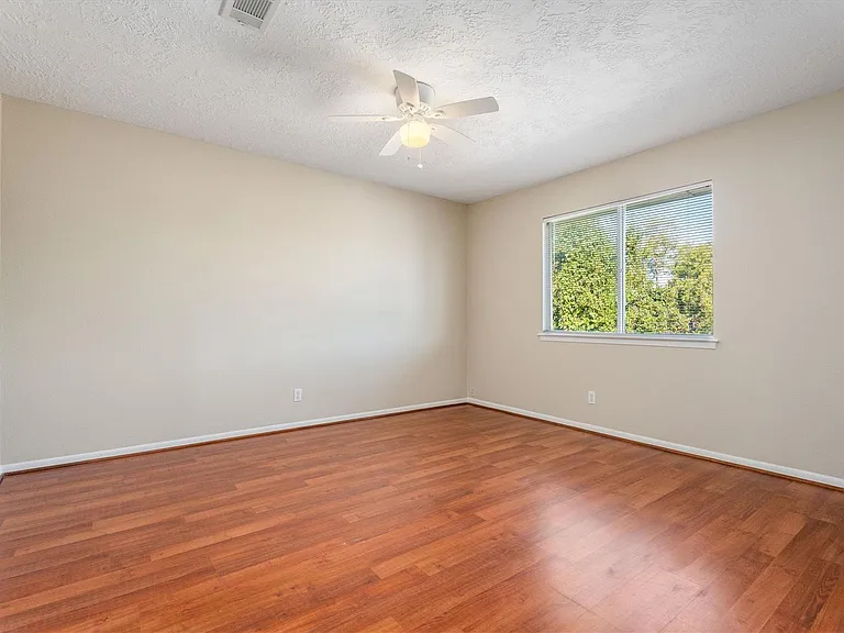 20361 Fieldtree Dr — Photo 27
