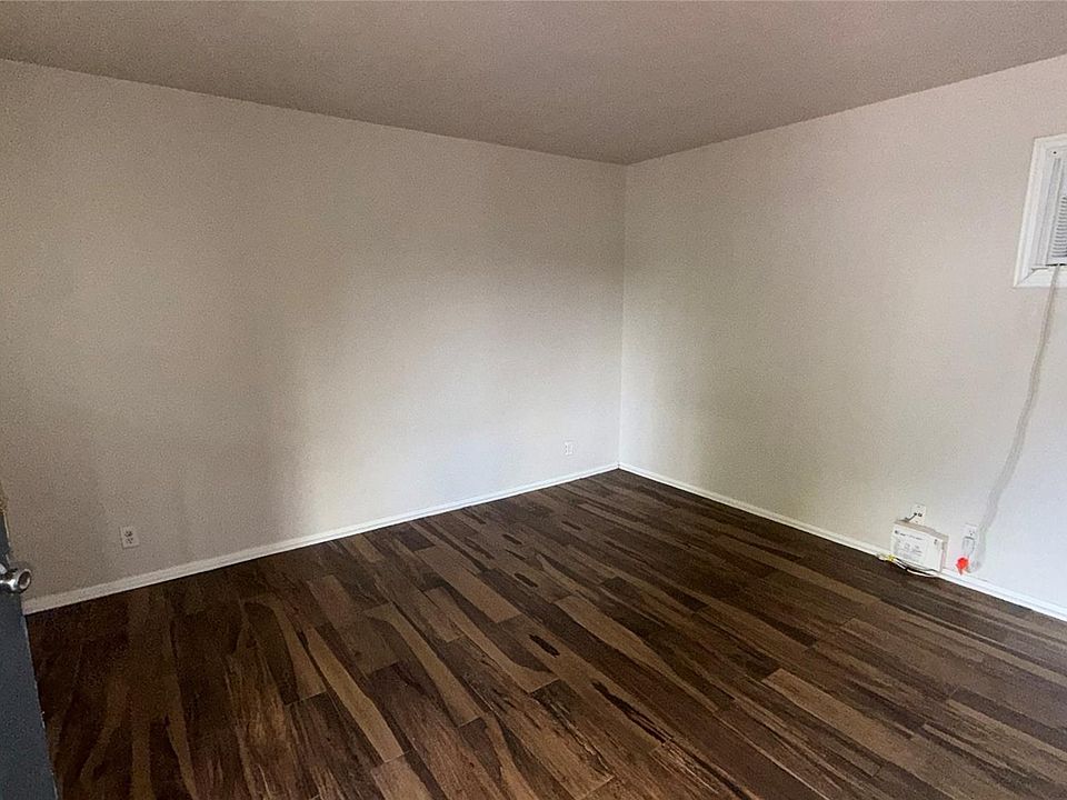1st image of 811 Colquitt St APT 9
