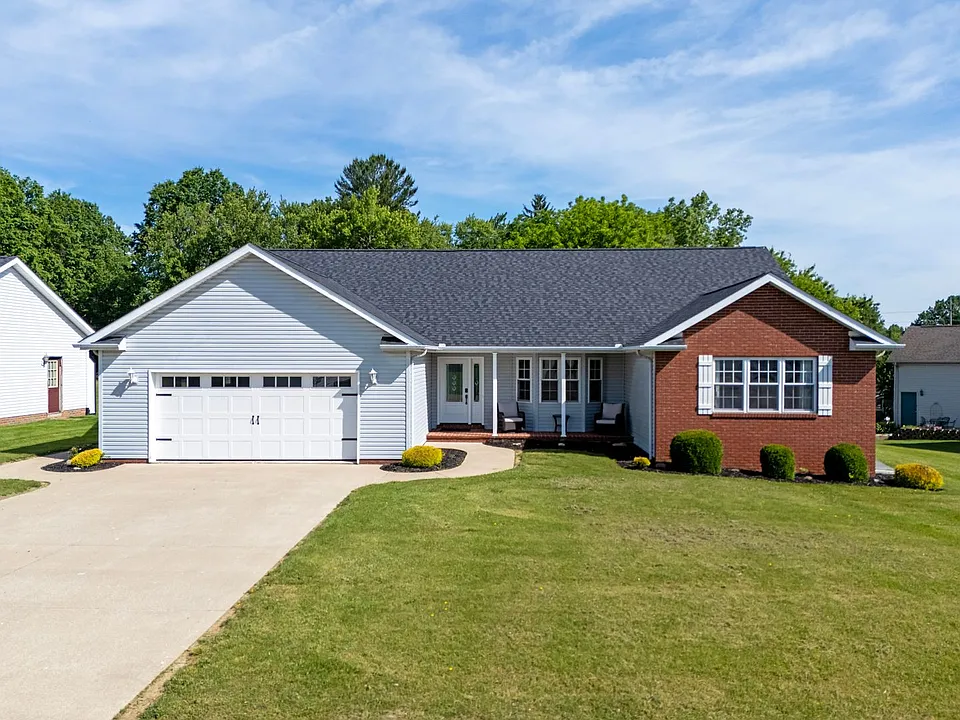 1967 Sunnyview Ln