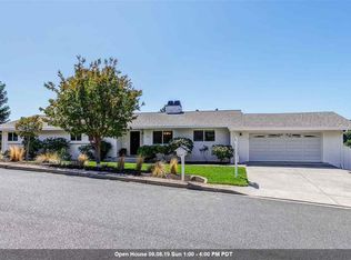 122 Danefield Pl, Moraga, CA 94556