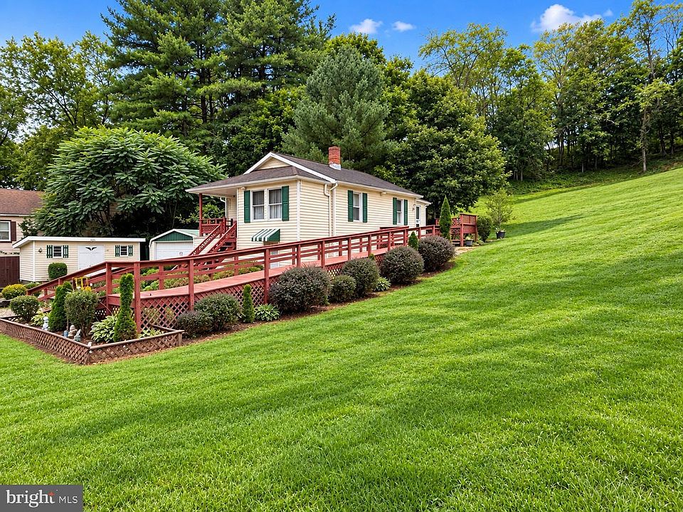 17th image of 10105 Country Club Rd SE
