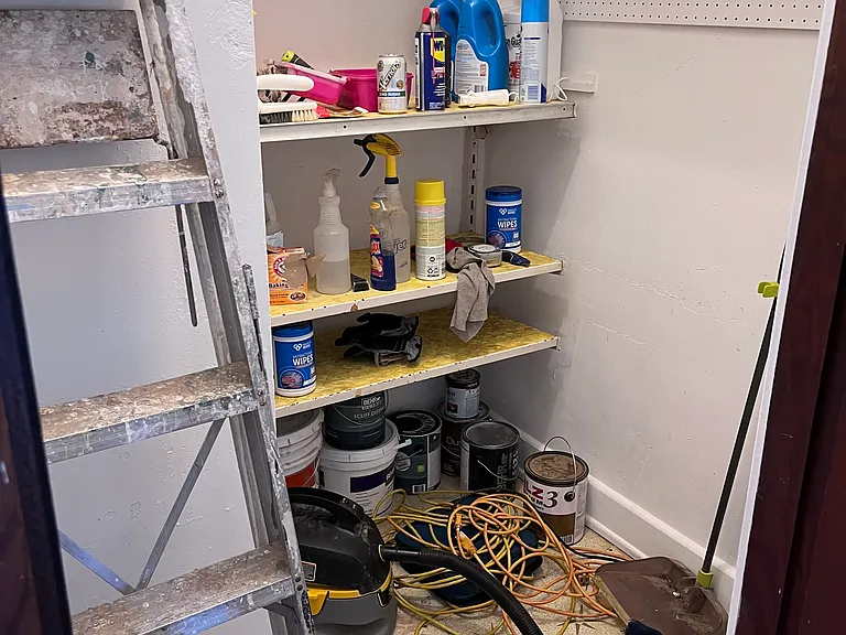 Walking pantry , all tools will be gone and ready for you to put your stuff in it.