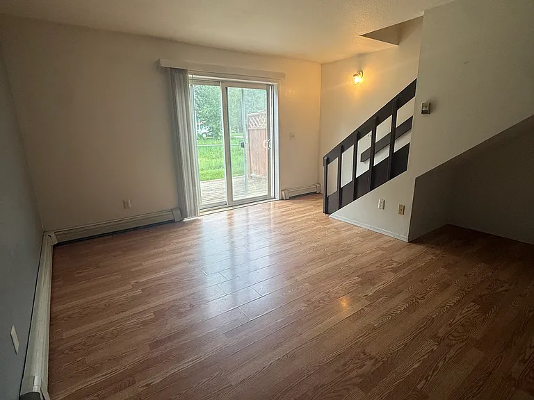 160 Syracuse Ct #2 — Photo 7